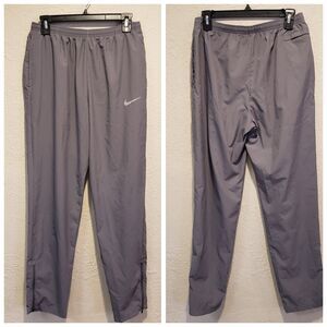 Nike Women Activewear Pants Medium Gray Sweats Pockets Swoosh Logo Drawstring